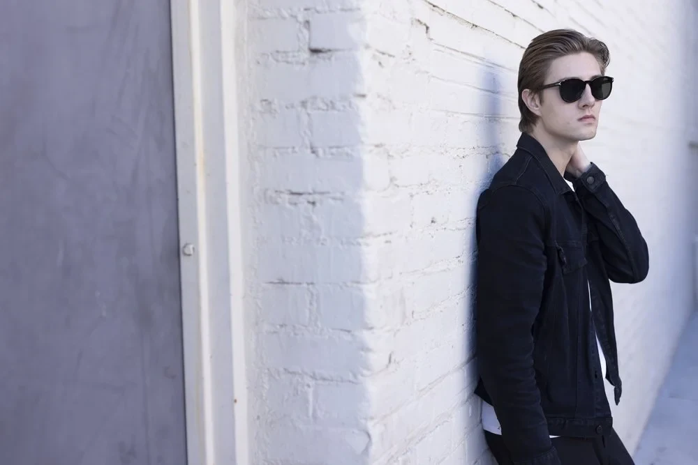 Knows Eyewear — Eyewear That Actually Fits